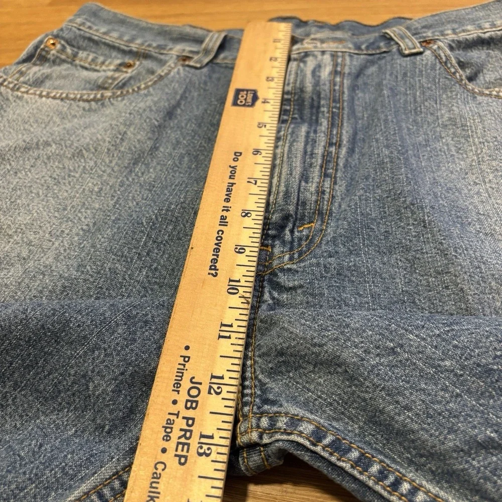 Levis preowned good